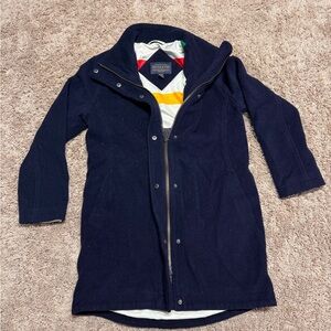 Pendleton trench coat navy like new